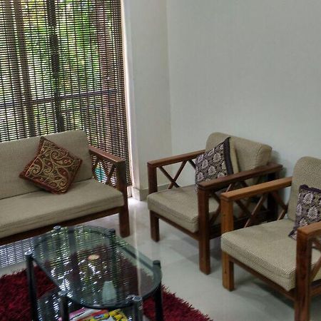 Prithvi Apartment Tripunithura Extérieur photo